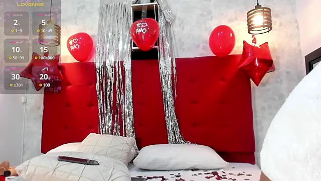 SilvannaFit online show from 02.14.25