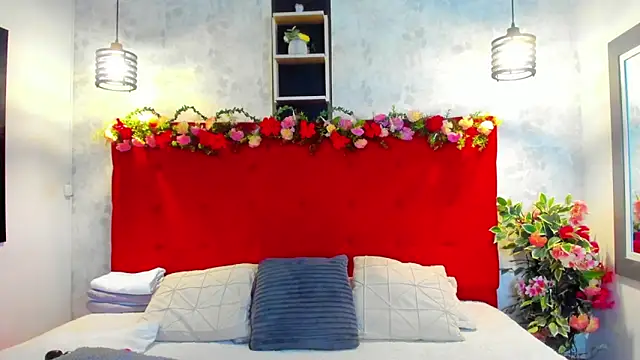 SilvannaFit online show from 04.22.26