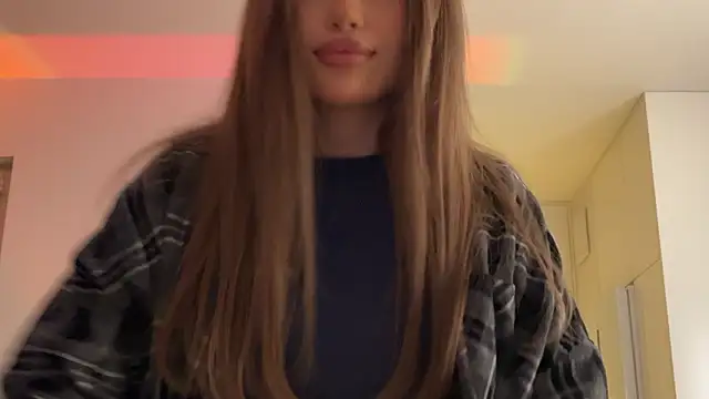 Snapshot of Julia_RL chatting on 03.24.26 Julia RL online show from 03.24.26
