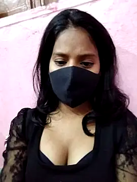 Snapshot of Shivani_Tivari chatting on 12.15.24 Shivani Tivari online show from 12.15.24