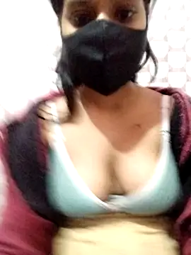 Snapshot of Shivani_Tivari chatting on 12.26.24 Shivani Tivari online show from 12.26.24