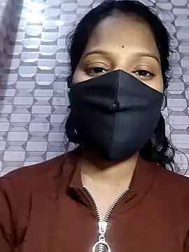 Snapshot of Shivani_Tivari chatting on 01.10.25 Shivani Tivari online show from 01.10.25