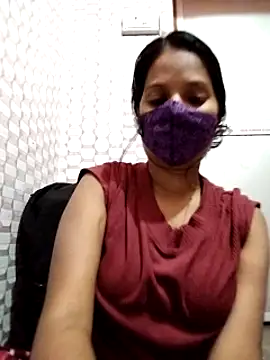 Snapshot of Shivani_Tivari chatting on 02.16.25 Shivani Tivari online show from 02.16.25
