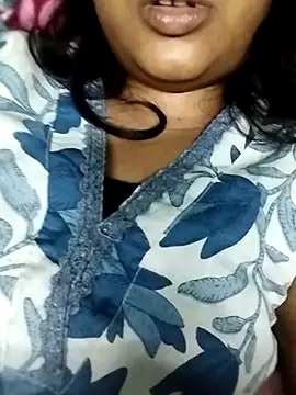 Shivani Tivari online show from 03.20.25