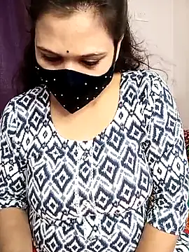 Sneha gril online show from 03.17.25