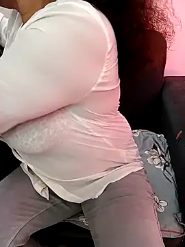 Sneha gril online show from 03.20.25