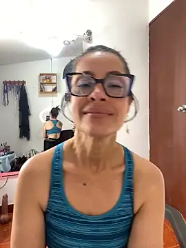 Snapshot of Goddess-Love- chatting on 05.02.26 Goddess-Love- online show from 05.02.26