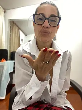 Snapshot of Goddess-Love- chatting on 05.18.26 Goddess-Love- online show from 05.18.26