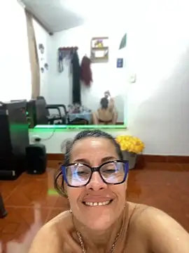 Snapshot of Goddess-Love- chatting on 05.22.26 Goddess-Love- online show from 05.22.26