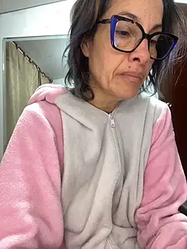 Snapshot of Goddess-Love- chatting on 06.16.26 Goddess-Love- online show from 06.16.26