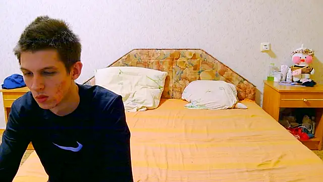 Ivy Lester online show from 01.18.25