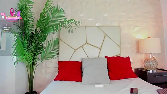 Valery Diamond online show from 10.08.25