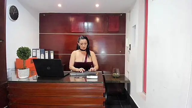 Valery Diamond online show from 07.12.26