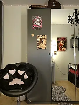 Snapshot of desiree-doux chatting on 02.11.26 desiree-doux online show from 02.11.26