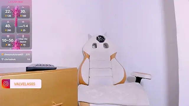 Snapshot of Valery_Maravilla_ chatting on 03.03.25 Valery Maravilla online show from 03.03.25