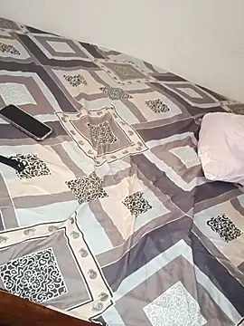 blondebitchlitle online show from 10.02.25