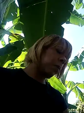 blondebitchlitle online show from 11.15.25