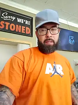 Snapshot of jr91esl chatting on 04.14.26 jr91esl online show from 04.14.26