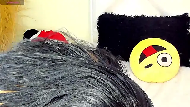 ScarlethNatasha online show from 04.26.26
