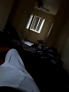 Snapshot of dvaughn3117 chatting on 12.10.24 dvaughn3117 online show from 12.10.24