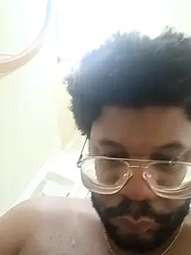 Snapshot of dvaughn3117 chatting on 02.17.26 dvaughn3117 online show from 02.17.26