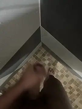 Snapshot of mylovetr1 chatting on 12.29.24 mylovetr1 online show from 12.29.24