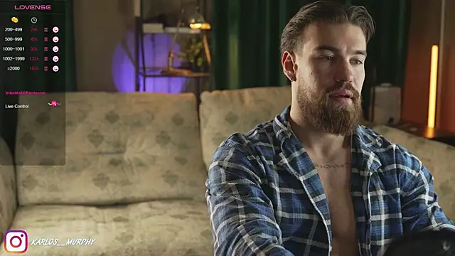 Snapshot of Karlos_Ripped_ chatting on 12.15.24 Karlos Ripped online show from 12.15.24