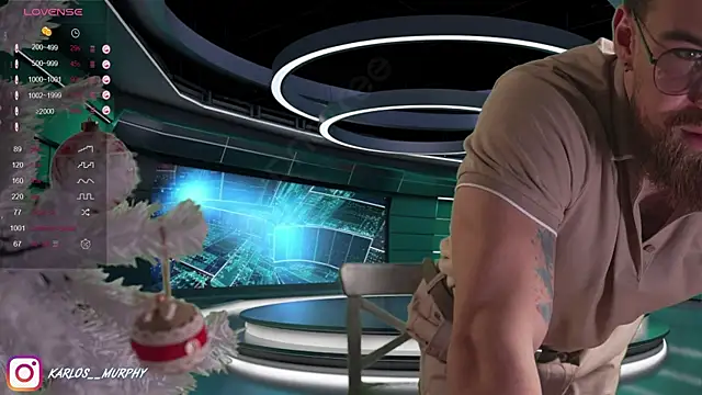 Snapshot of Karlos_Ripped_ chatting on 12.21.24 Karlos Ripped online show from 12.21.24