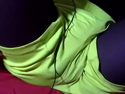 Snapshot of kingmaestro_ chatting on 03.05.25 kingmaestro online show from 03.05.25