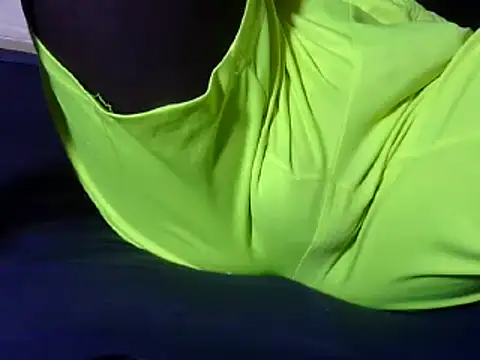 Snapshot of kingmaestro_ chatting on 03.12.25 kingmaestro online show from 03.12.25