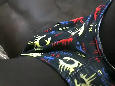 Snapshot of kingmaestro_ chatting on 09.21.25 kingmaestro online show from 09.21.25