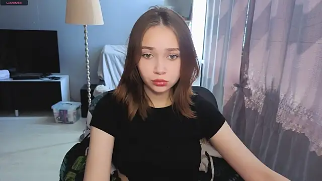 SweetLinaa online show from 06.06.26