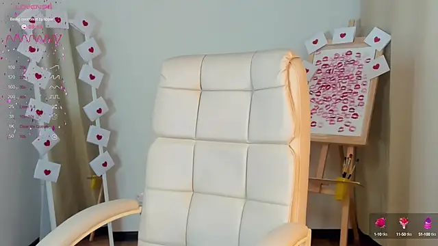 Evacadooo online show from 02.23.25