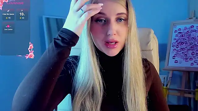 Evacadooo online show from 03.14.25