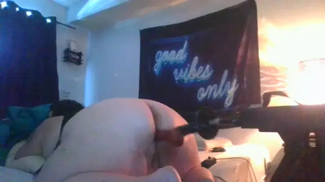 Snapshot of Yourfantasy1379 chatting on 02.02.26 Yourfantasy1379 online show from 02.02.26