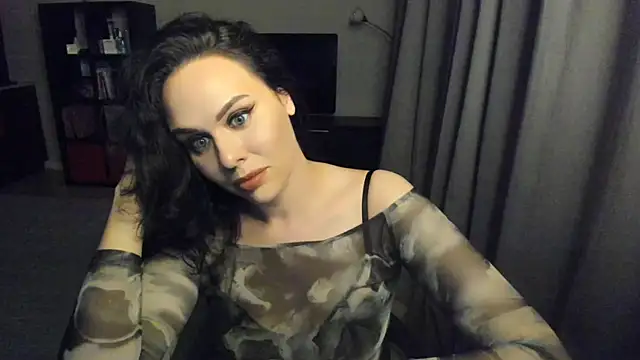 MollyCheiz online show from 03.04.25