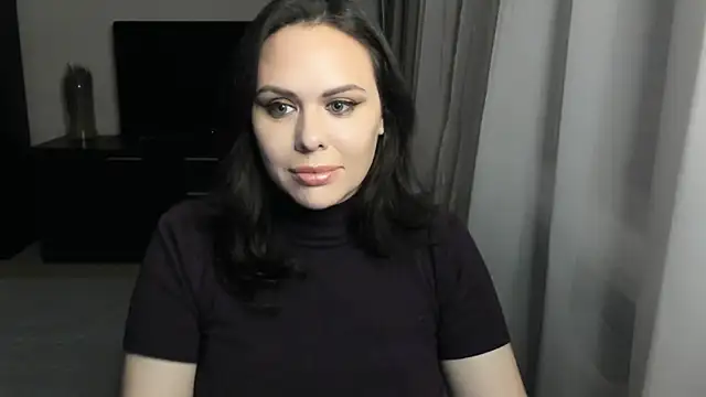 MollyCheiz online show from 11.14.25