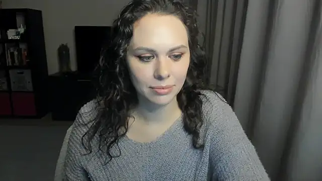 MollyCheiz online show from 05.28.26