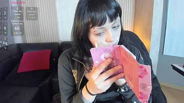 honney dark online show from 07.31.26