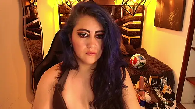 scarleth blue online show from 07.29.26