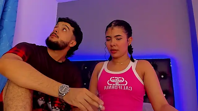 Snapshot of sharon_and_myke chatting on 01.20.25 sharon and myke online show from 01.20.25