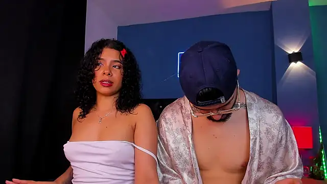 Snapshot of sharon_and_myke chatting on 10.01.25 sharon and myke online show from 10.01.25