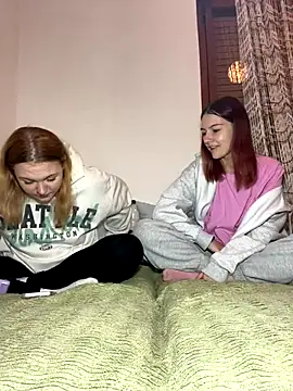 ella grays online show from 10.20.25