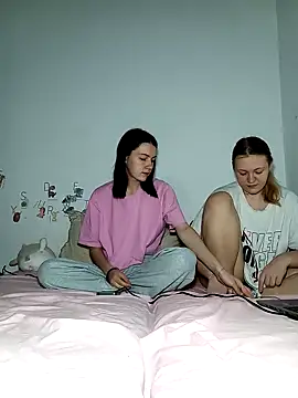 ella grays online show from 04.29.26