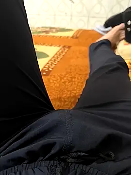 Snapshot of faaseel chatting on 03.07.25 faaseel online show from 03.07.25