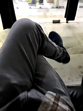 Snapshot of faaseel chatting on 03.10.25 faaseel online show from 03.10.25