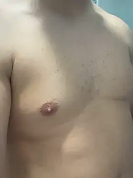 Snapshot of Tratto_bianco002 chatting on 12.17.24 Tratto bianco002 online show from 12.17.24