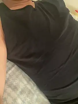 Snapshot of Tratto_bianco002 chatting on 12.18.24 Tratto bianco002 online show from 12.18.24