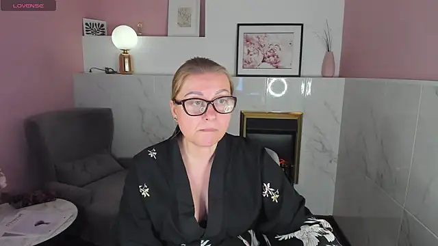 AlexandraKind online show from 02.01.25