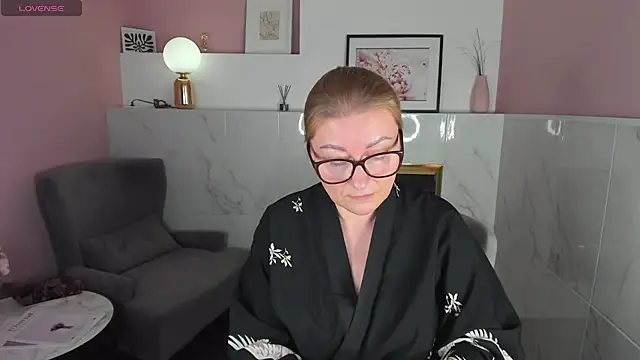 AlexandraKind online show from 02.01.25